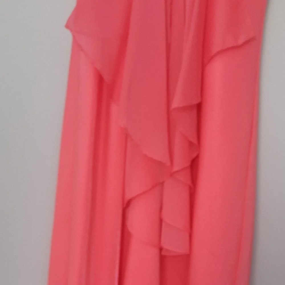 Elegant Coral Maxi Dress - Picture 4 of 7